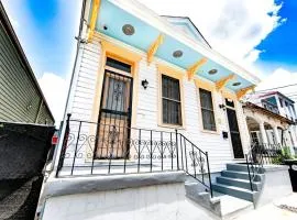 St Ann Creole Victorian - 5 bed-5 bath