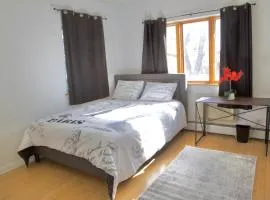 BrightonBeach2-Spacious Room-Close to Beach