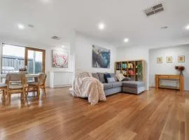 Peaceful 3 Bedroom Home in Somerville