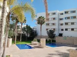 AgadirBay IkenParc centre piscine , et plage à 5mnts à pieds