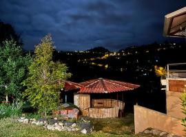 Casa de Campo con mirador, hotel em Cuenca