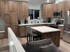 City Retreat, 2bdrm near Airport