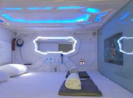 Shakti Capsule Jakarta, ξενοδοχείο σε Mantaak