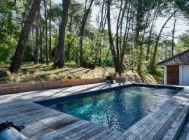 Villa spacieuse avec piscine privée, Wi-Fi, animaux admis - FR-1-821-20