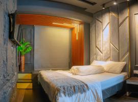 Apartment Borneo Bay City - AH Property Indonesia, hotel com piscina em Balikpapan