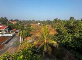 Hassle-free rooftop cabin near Manipal
