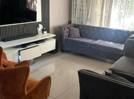 Riverside 1 bedroom house for Two, hotel v destinaci Nelspruit