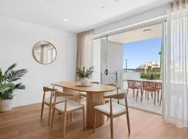 Luxury Beachside on Moreton