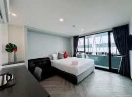 14 Sathorn Hotel No-Parking