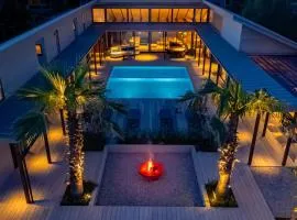 SEA-LIFE TSURIGASAKI Heated Pool & Sauna & Jacuzzi Chiba Ichinomiya Rental Villa