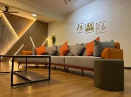 2-16 pax 5BR, 4 bathrooms, 5km to TC beach