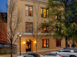The Bell Athens by Kasa Living, hotel poblíž Letiště Athens-Ben Epps - AHN, Athens