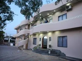 Sauhrudam Resort and Restaurant-Kanyakumari