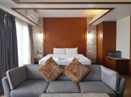 Nonthaburi Palace Hotel