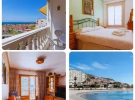 The Coastal Paradise - 1a Linea Beach and views