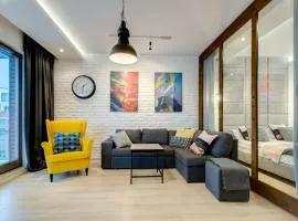 Szafarnia Modern Apartments in Old Town by Noclegi Renters