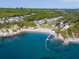 Pet Friendly 2 Bed Coastal Property - Millendreath, Looe