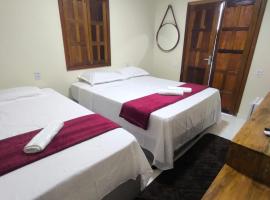 Vila Bahia suítes，位于卡拉伊瓦的酒店