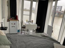 Bed & Breakfast ‘t Westergouwertje, hotel v destinaci Gouda