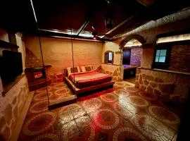 Weekend Rooms