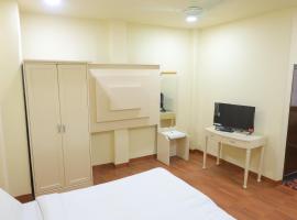 Vibha Raj Grand, hotel cerca de Aeropuerto de Kanpur - KNU, Kānpur