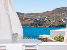 Mykonian apt at Kalo Livadi beach w amazing view