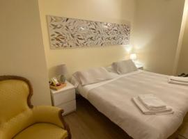 B&B Le Ortensie -Lago di Como, hotel de playa en Lierna