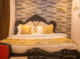 California Luxury Hotel