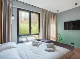 Studio in Neuilly Porte Maillot by Studio prestige