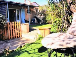 Studio jardin privatif 300m de la plage, hotel en Sainte-Maxime