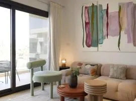 Modern Apartment At G-cribs