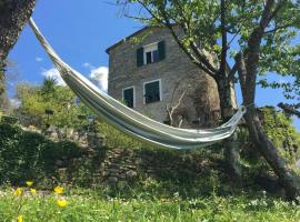 Rustico tra gli Ulivi, hotel Rapallóban