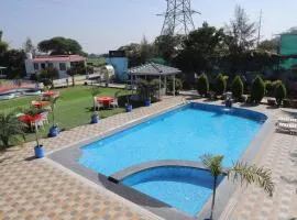 Cosmos Resort Maliblu