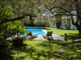 Villa entre Mer et Cévennes, ξενοδοχείο σε Villetelle