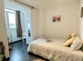 Luxembourg Tram Station Rooms, hotel v Lucembursku