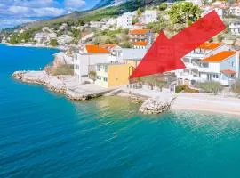 Lemonade Beach Apartments