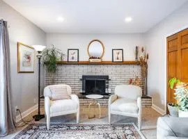 Charming Ann Arbor Home, Near Parks & Shops
