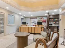 Sonesta ES Suites Dulles Airport