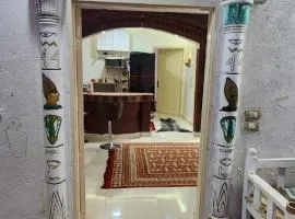 Little Private Palace in Luxor