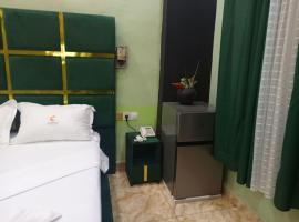 Comfort INN Hotel & Suits, hotel blizu aerodroma Yaoundé Ville Airport - YAO, Jaunde