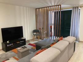 T1 equipado Minde, hotel di Minde