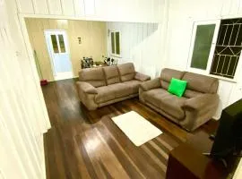 Casa Amarela Balneário Camboriú