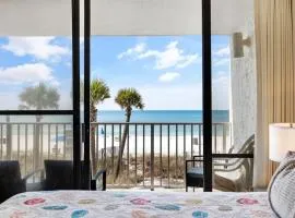 Edgewater Windward 104 - 1 BR beachfront sleeps 4