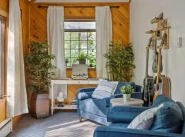 Mountain Oasis Hot Tub Game Room Fire Pit