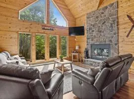 Rustic Retreat - Fire-pit Hot-Tub and more