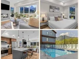 2 bedrooms-3 beds 2 baths - Rocky Mountain View Retreat - Heated Pool and Hot Tub