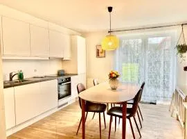 5 min walk to LEGO HOUSE - 2 bedrooms 80m2 apartment