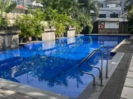 Accolade Place 216