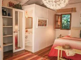 Surf Casitas - High Tide Bungalow
