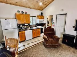 Yosemite Woods Duplex in Yosemite-Upper Unit, Hotel in Yosemite West